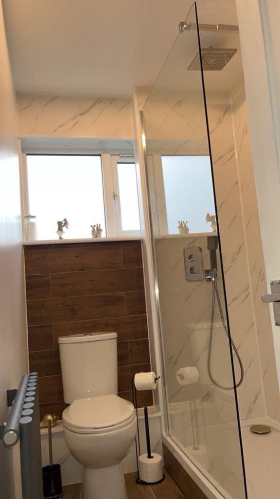 Two Bedroom Hilton Apartment 1St Floor インヴァネス エクステリア 写真